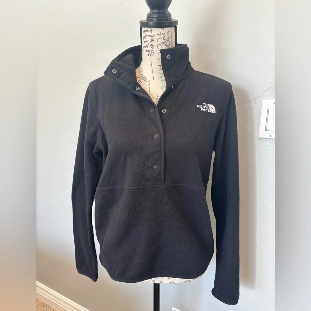 The North Face Women's Black Fleece - Picture 1 of 3